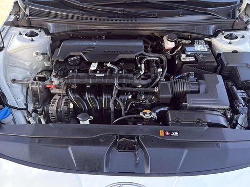 Used 2021 Hyundai Elantra SEL FWD image 23