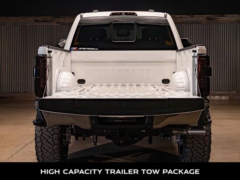 Used 2026 Ford F250 4x4 Crew Cab Super Duty image 9