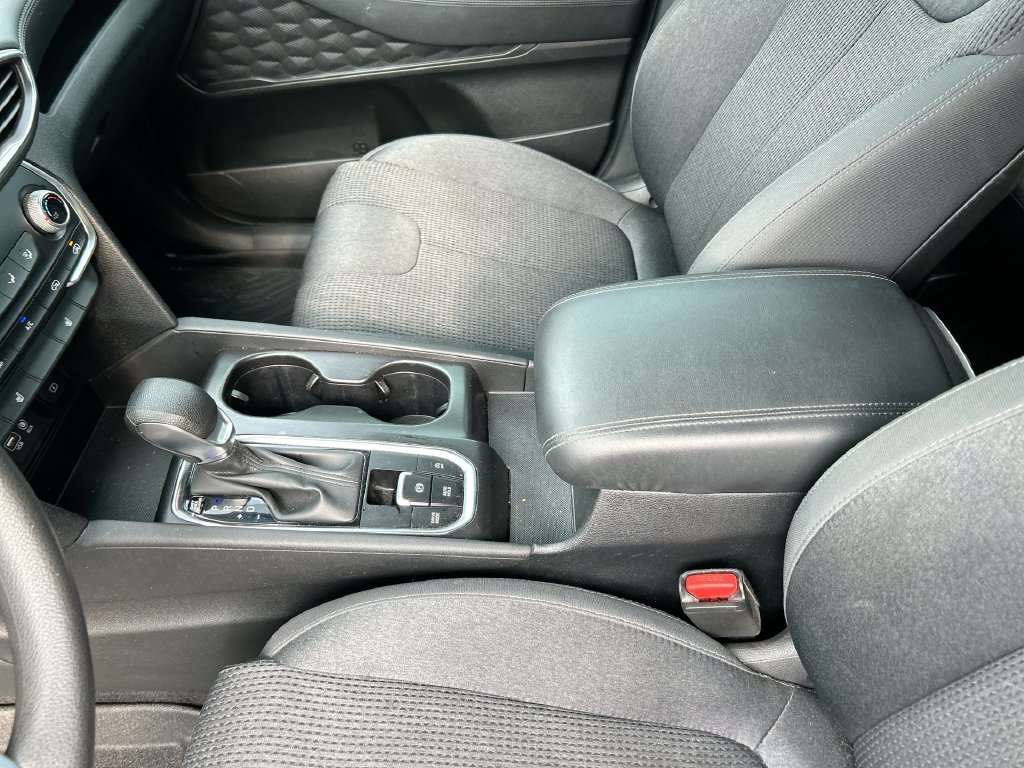 Used 2020 Hyundai Santa Fe SEL FWD image 28
