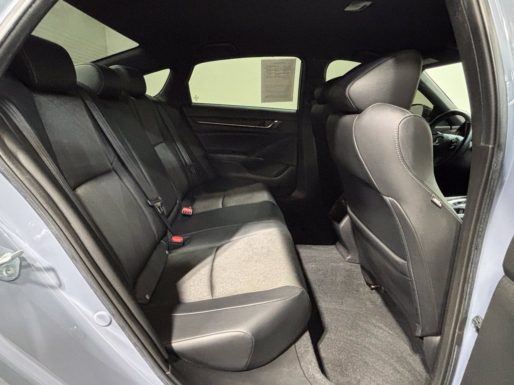Used 2022 Honda Accord Sport image 30