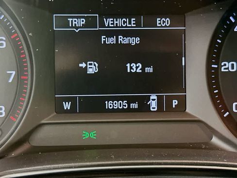 Used 2023 Chevrolet TrailBlazer LT w/ Convenience Package FWD image 19