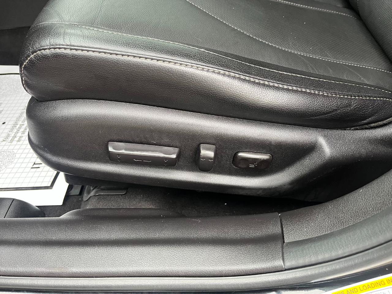 Used 2020 Acura ILX w/ Technology Package FWD image 21