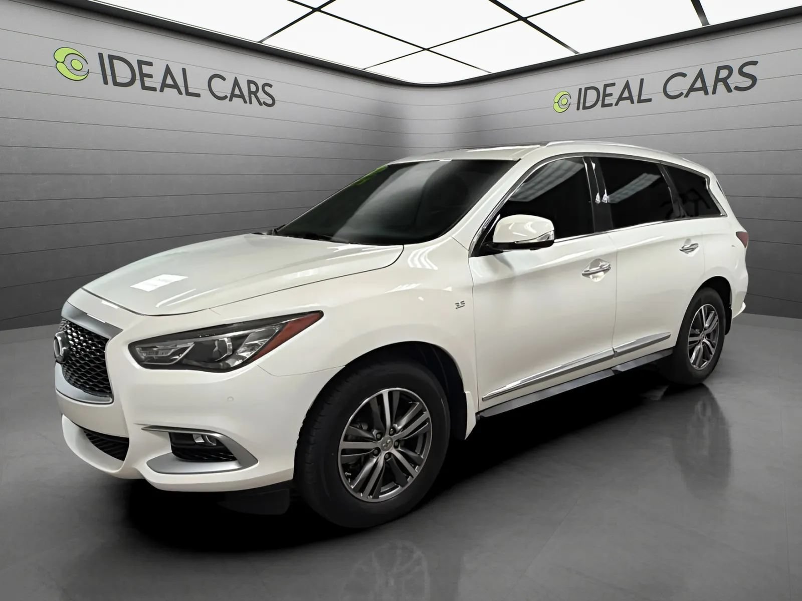 Used 2016 INFINITI QX60 Luxe w/ Premium Plus Package AWD/4WD image 1