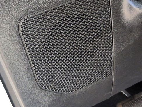 Used 2023 Jeep Gladiator Sport AWD/4WD image 13