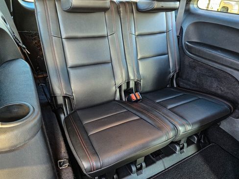 Used 2025 Dodge Durango R/T image 40