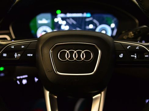 Used 2023 Audi A4 2.0T Premium Plus w/ Premium Plus Package image 31