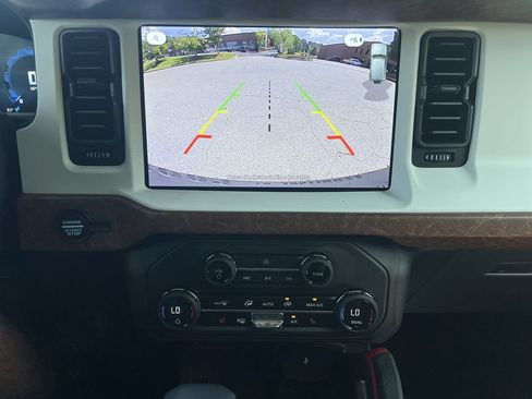 New 2026 Ford Bronco Heritage Edition AWD/4WD image 5