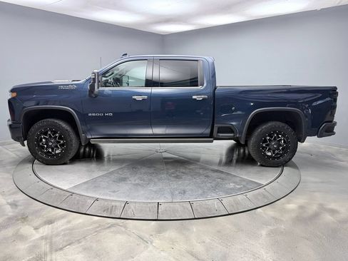 Used 2021 Chevrolet Silverado 2500 High Country w/ Z71 Off-Road Package AWD/4WD image 8