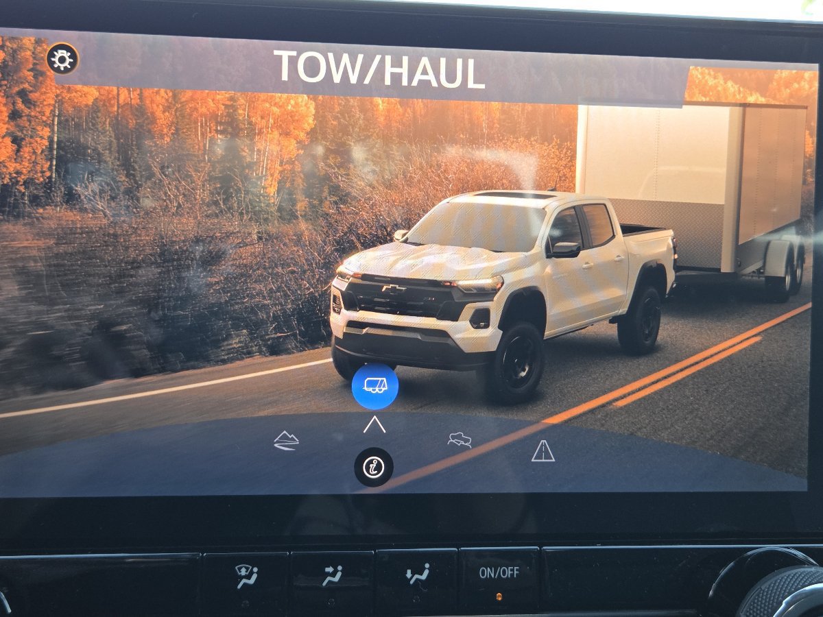 New 2026 Chevrolet Colorado Trail Boss AWD/4WD image 9
