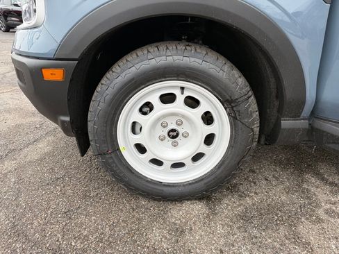 New 2025 Ford Bronco Sport Heritage w/ Convenience Package image 30