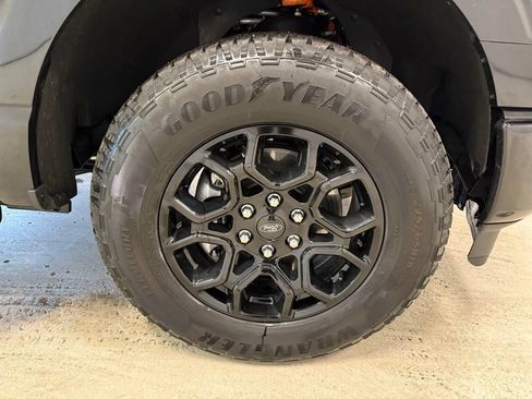 Used 2025 Ford F150 XLT w/ Equipment Group 302A MID AWD/4WD image 9