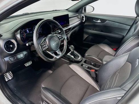 Used 2023 Kia Forte GT-Line w/ GT-Line Technology Package FWD image 11
