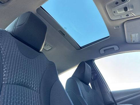 Used 2017 Toyota Prius Prime Plus FWD image 16