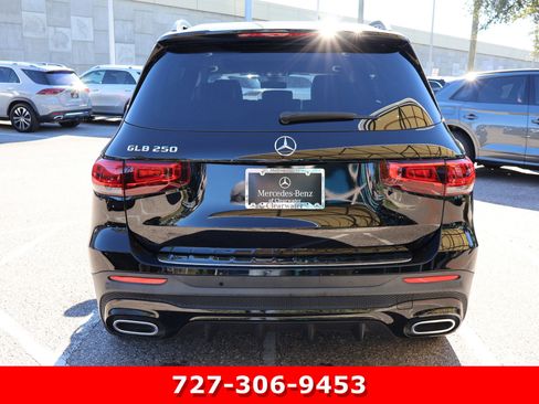 Certified 2023 Mercedes-Benz GLB 250 image 8