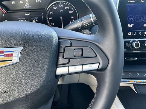 Used 2025 Cadillac CT4 Luxury image 12