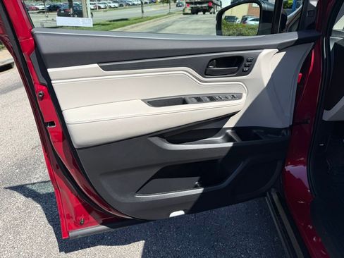 New 2026 Honda Odyssey EX-L image 13