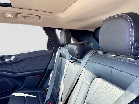 Used 2020 Ford Escape SEL image 26