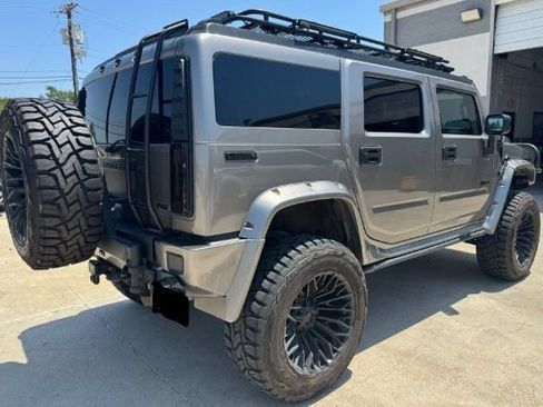 Used 2009 HUMMER H2 Luxury AWD/4WD image 2