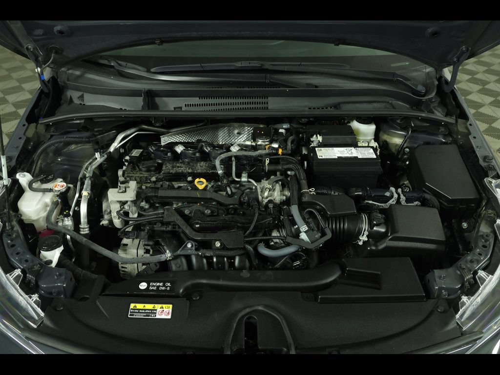 Used 2025 Toyota Corolla LE FWD image 16