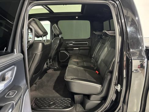 Used 2020 RAM 1500 Laramie AWD/4WD image 18