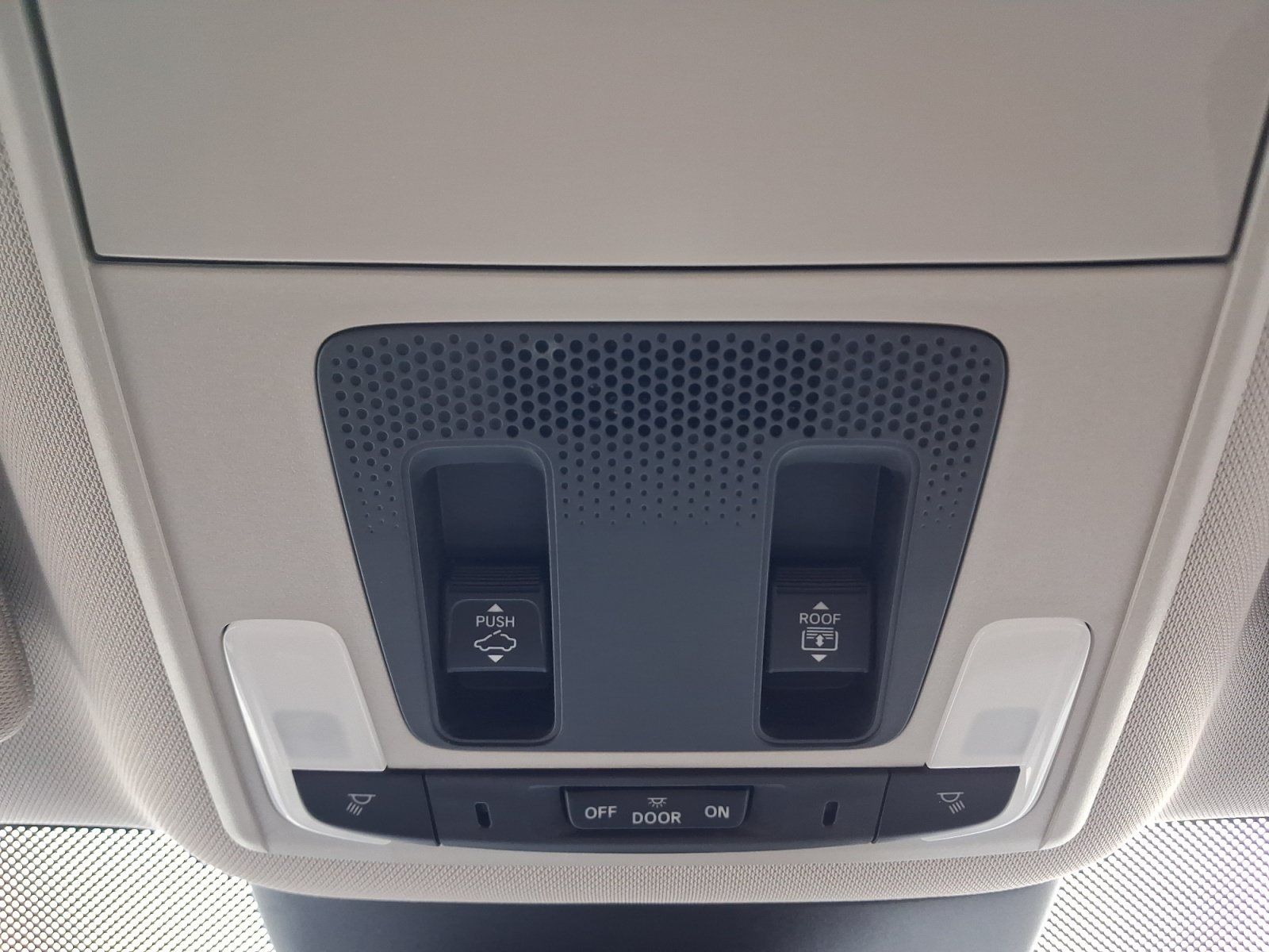 Used 2024 Honda Pilot Touring image 30