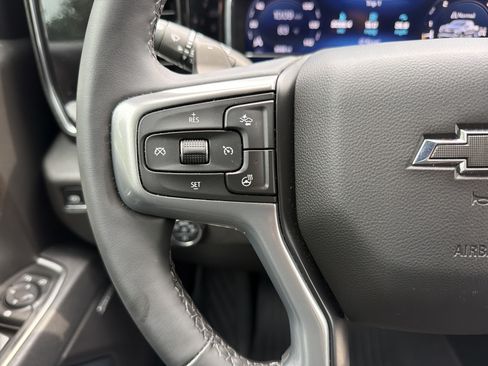 Used 2025 Chevrolet Silverado 1500 RST AWD/4WD image 18