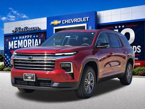 New 2026 Chevrolet Traverse LT FWD image 2