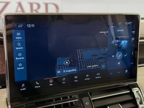 Used 2022 Lincoln Navigator Reserve AWD/4WD image 16