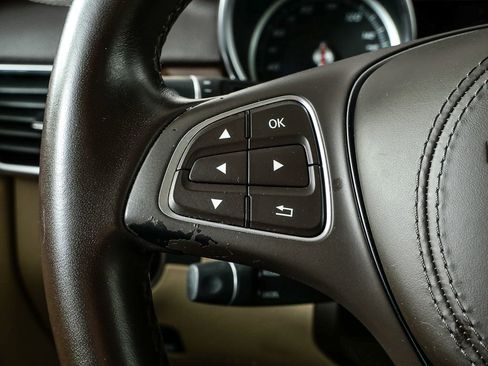 Used 2018 Mercedes-Benz GLS 450 4MATIC image 11