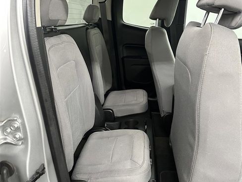 Used 2015 GMC Canyon 4x4 Extended Cab w/ Convenience Package image 32