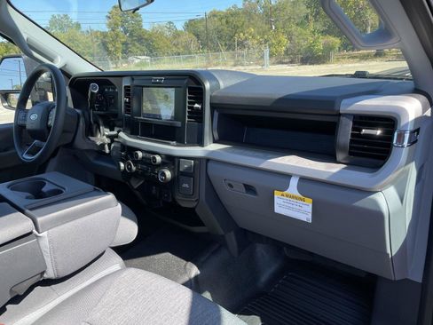 New 2026 Ford F350 XL w/ 360-Degree Camera Package image 34