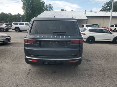 Used 2024 Jeep Wagoneer Series II AWD/4WD image 7