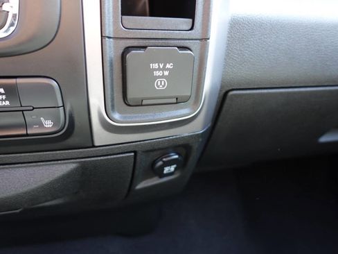 Used 2023 RAM 1500 Classic Warlock AWD/4WD image 50