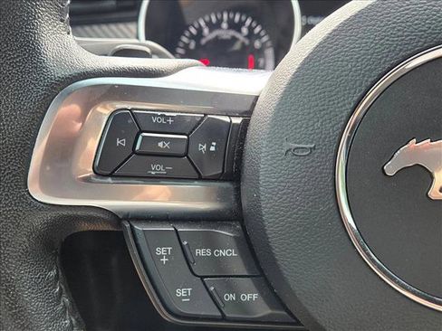 Used 2019 Ford Mustang Coupe w/ Black Accent Package RWD image 13