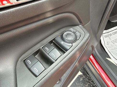 Used 2024 Chevrolet Equinox LT AWD/4WD image 22