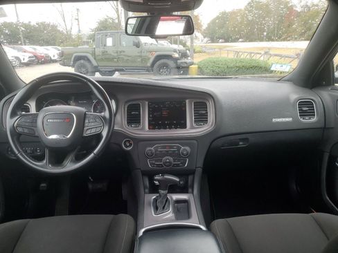 Used 2023 Dodge Charger GT image 11