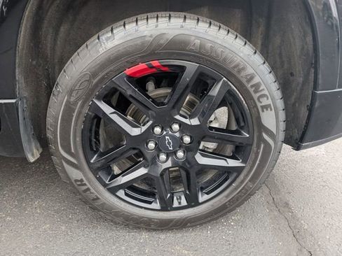 Certified 2023 Chevrolet Traverse Premier w/ Redline Edition image 24