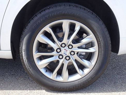 Used 2024 Buick Enclave Avenir w/ Trailering Package, 5000 lbs. FWD image 25