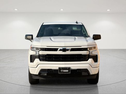 Used 2023 Chevrolet Silverado 1500 RST AWD/4WD image 9