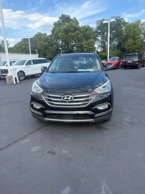 Used 2017 Hyundai Santa Fe Sport w/ 2.0T Ultimate Tech Package 05 AWD/4WD image 2