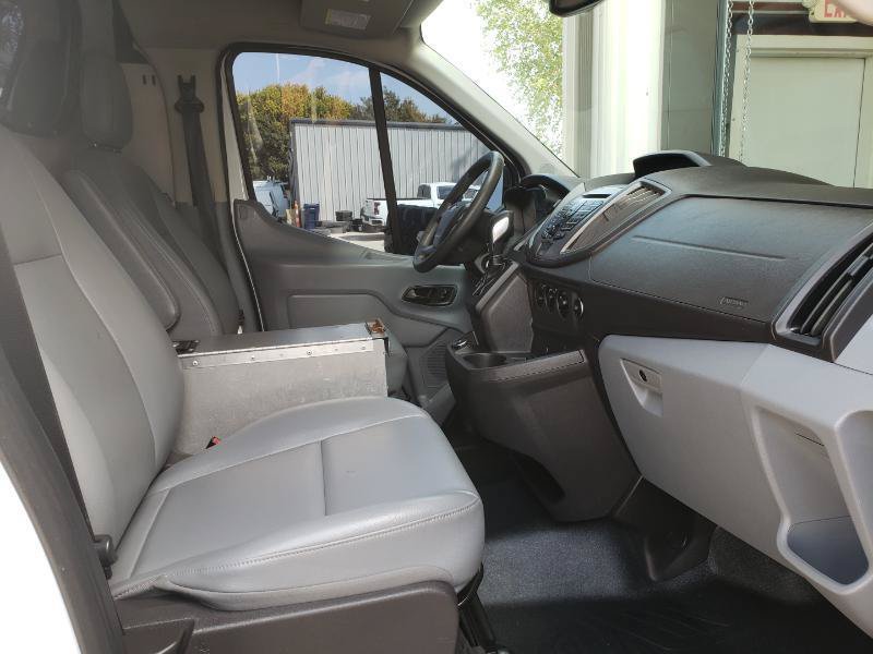 Used 2019 Ford Transit 150 130 Low Roof RWD image 22