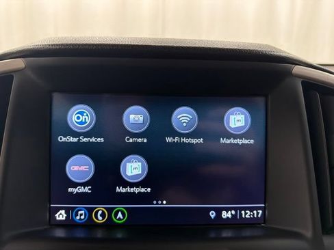 Used 2018 GMC Terrain Denali w/ LPO, 'HIT The Road' Package AWD/4WD image 17