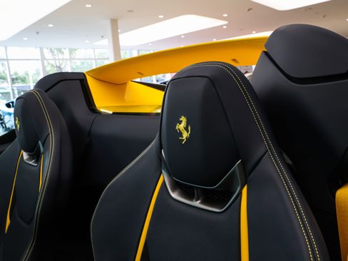 Used 2025 Ferrari 296 GTS image 20