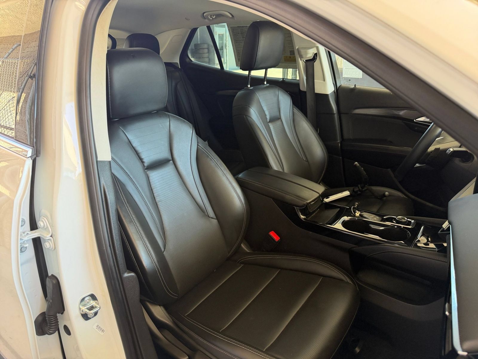 Used 2024 Buick Envision Preferred AWD/4WD image 36