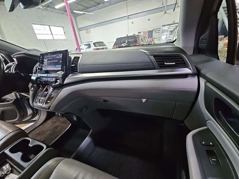 Used 2021 Honda Odyssey EX-L image 14