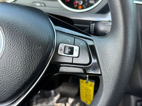 Used 2018 Volkswagen Tiguan S AWD/4WD image 31