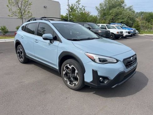 Used 2023 Subaru Crosstrek 2.5i Limited AWD/4WD image 3