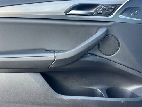 Used 2022 BMW X3 xDrive30i w/ M Sport Package 2 image 11