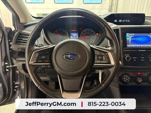 Used 2018 Subaru Crosstrek 2.0i Premium AWD/4WD image 10