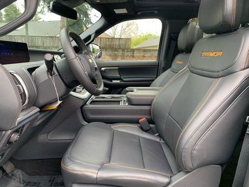 New 2026 Ford Expedition Tremor image 14